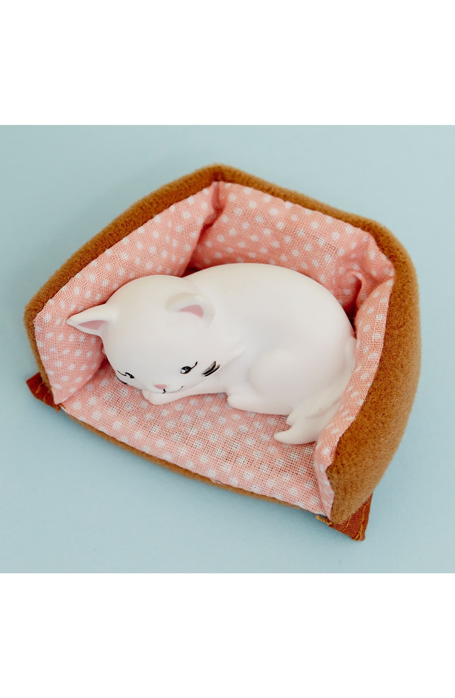 Pandora the Persian Cat Lottie Doll Accessory by Schylling 4