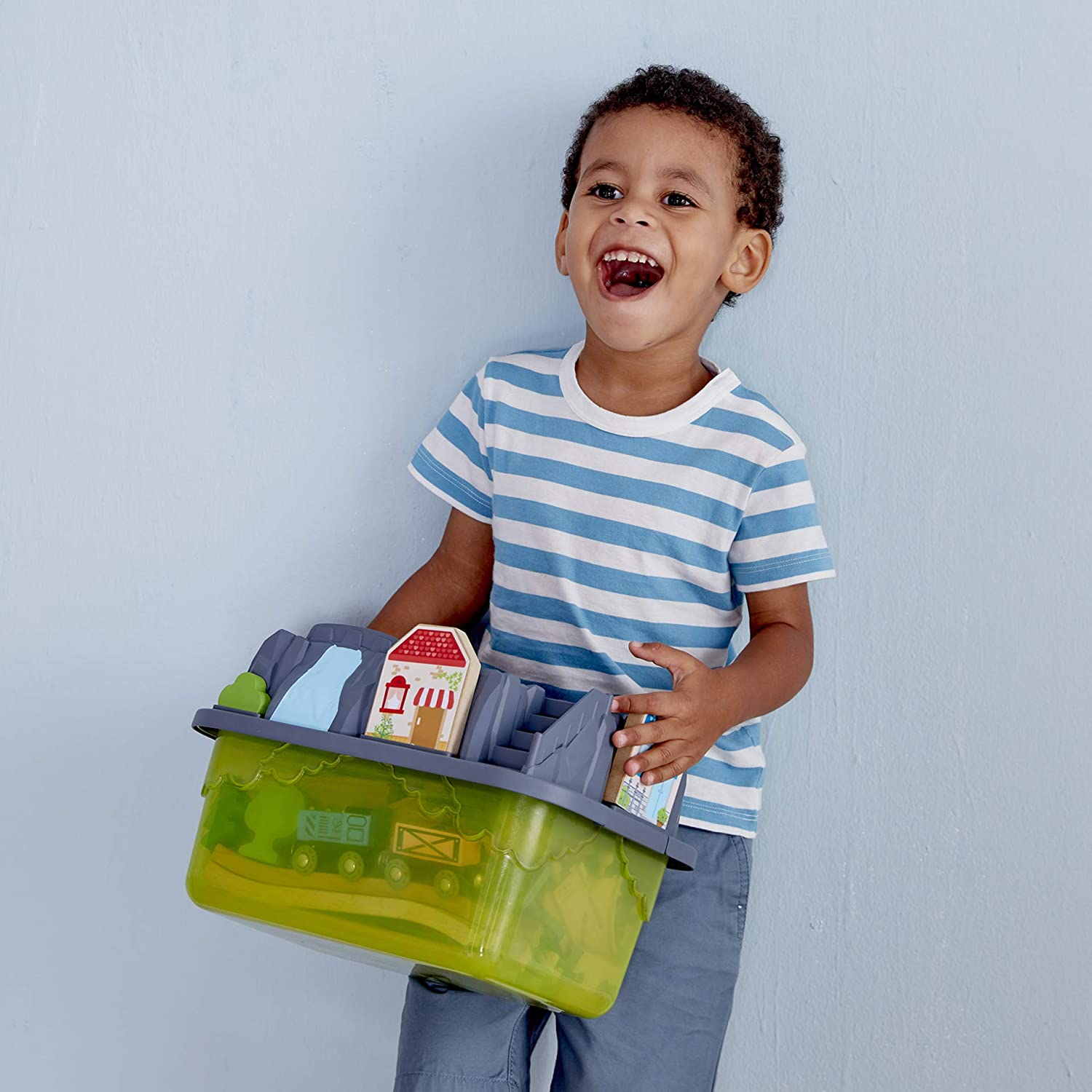 Railway Bucket Builder by Hape 2