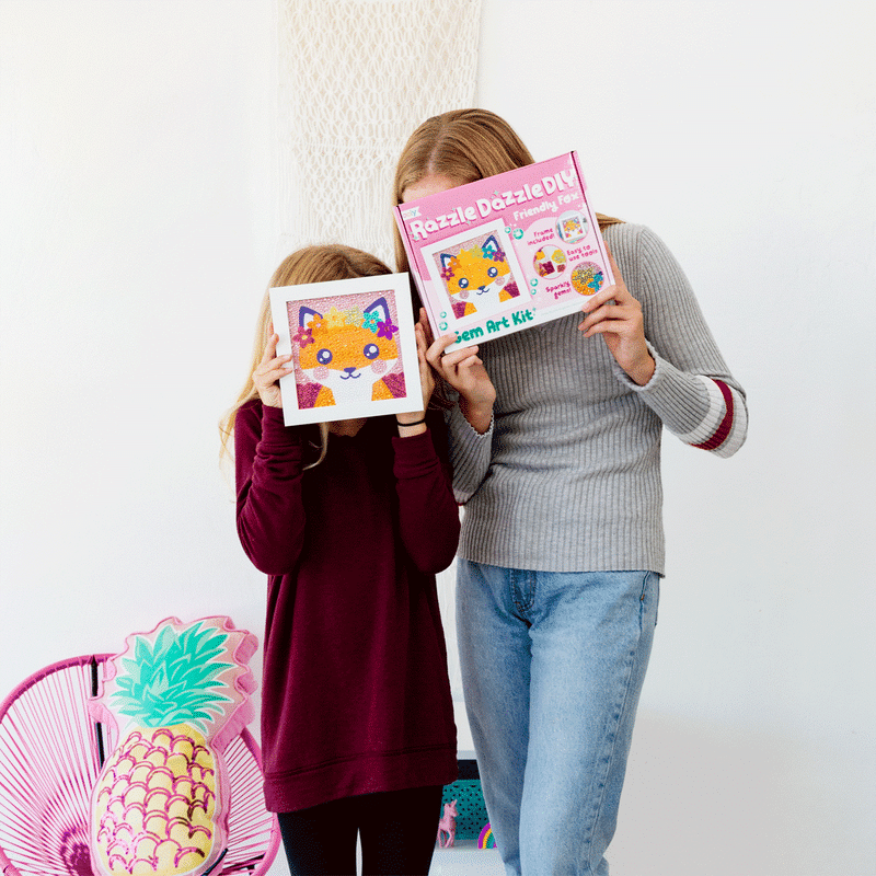 Razzle Dazzle Friendly Fox Gem Art Kit by Ooly 4