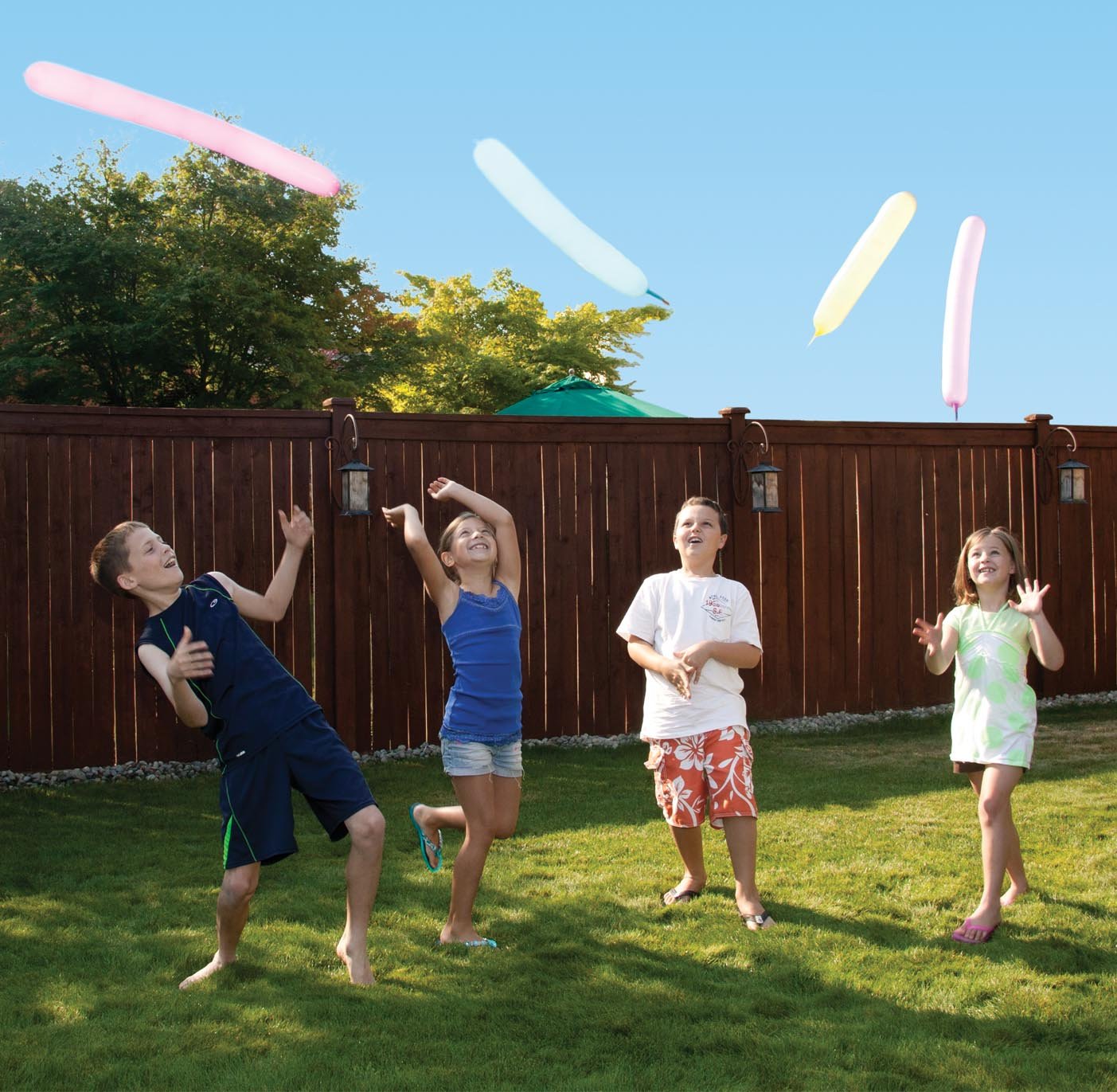 Rocket Balloons and Pump by Toysmith 2