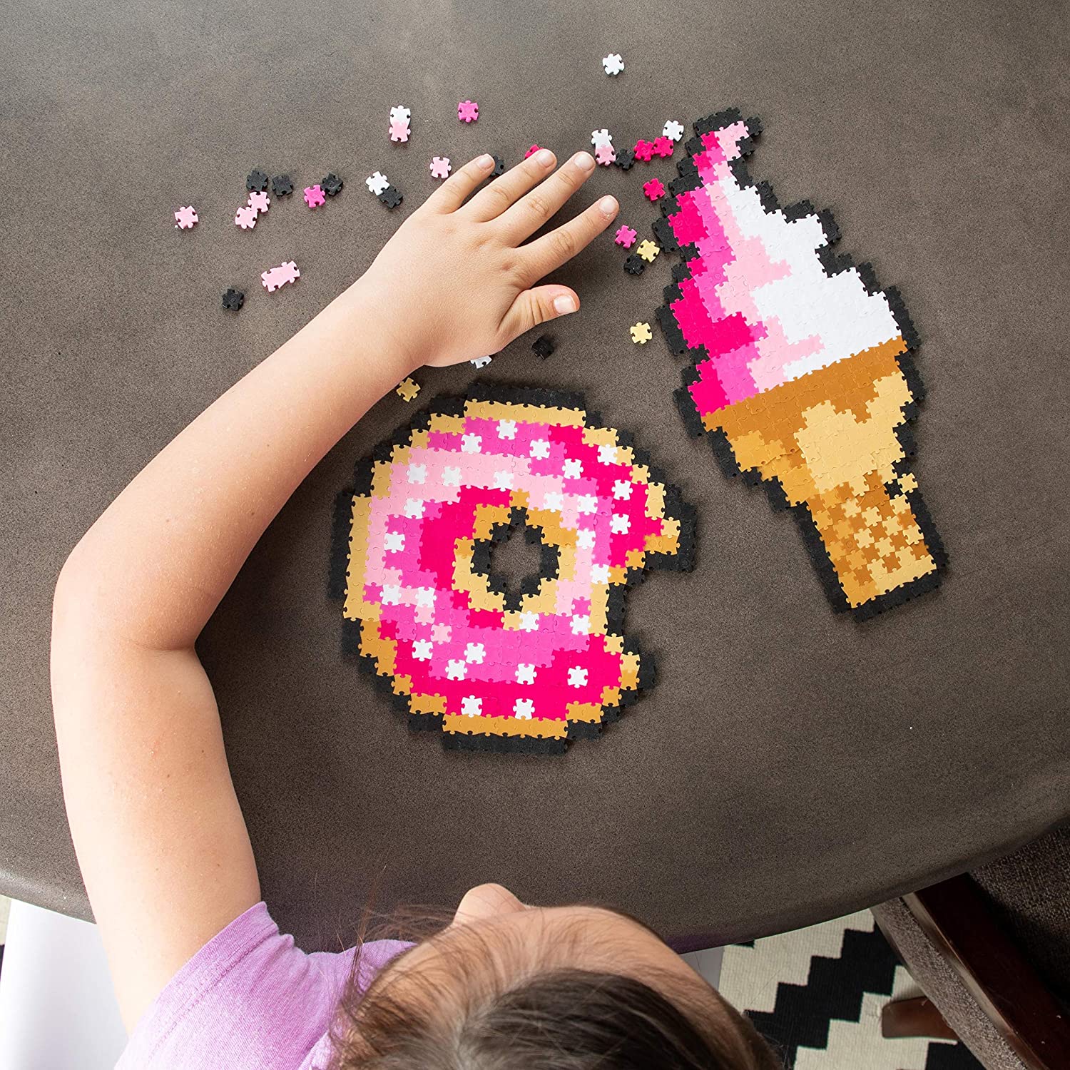 Sweet Treats 700pc Jixelz Set by Fat Brain Toys 1