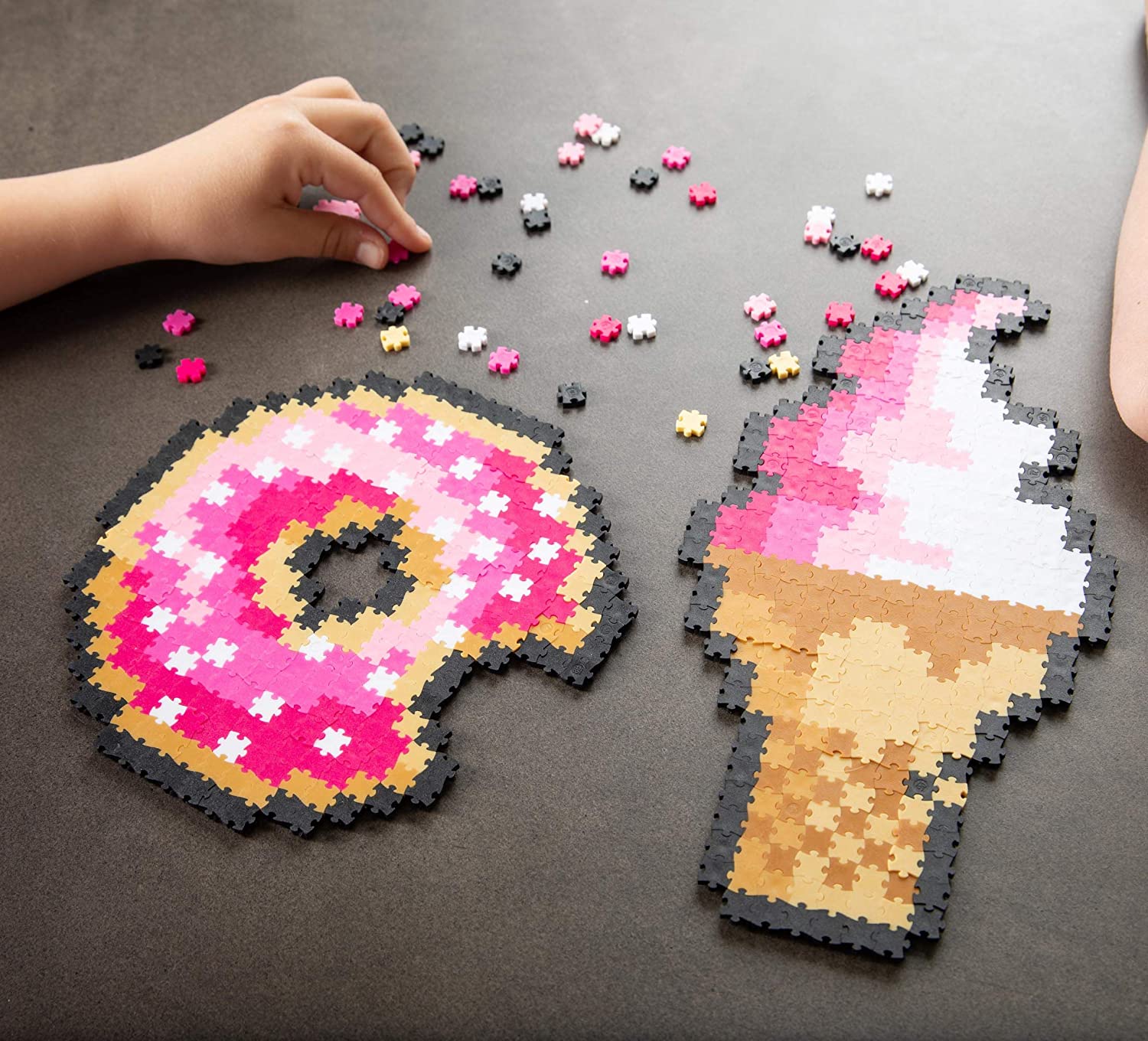 Sweet Treats 700pc Jixelz Set by Fat Brain Toys 4