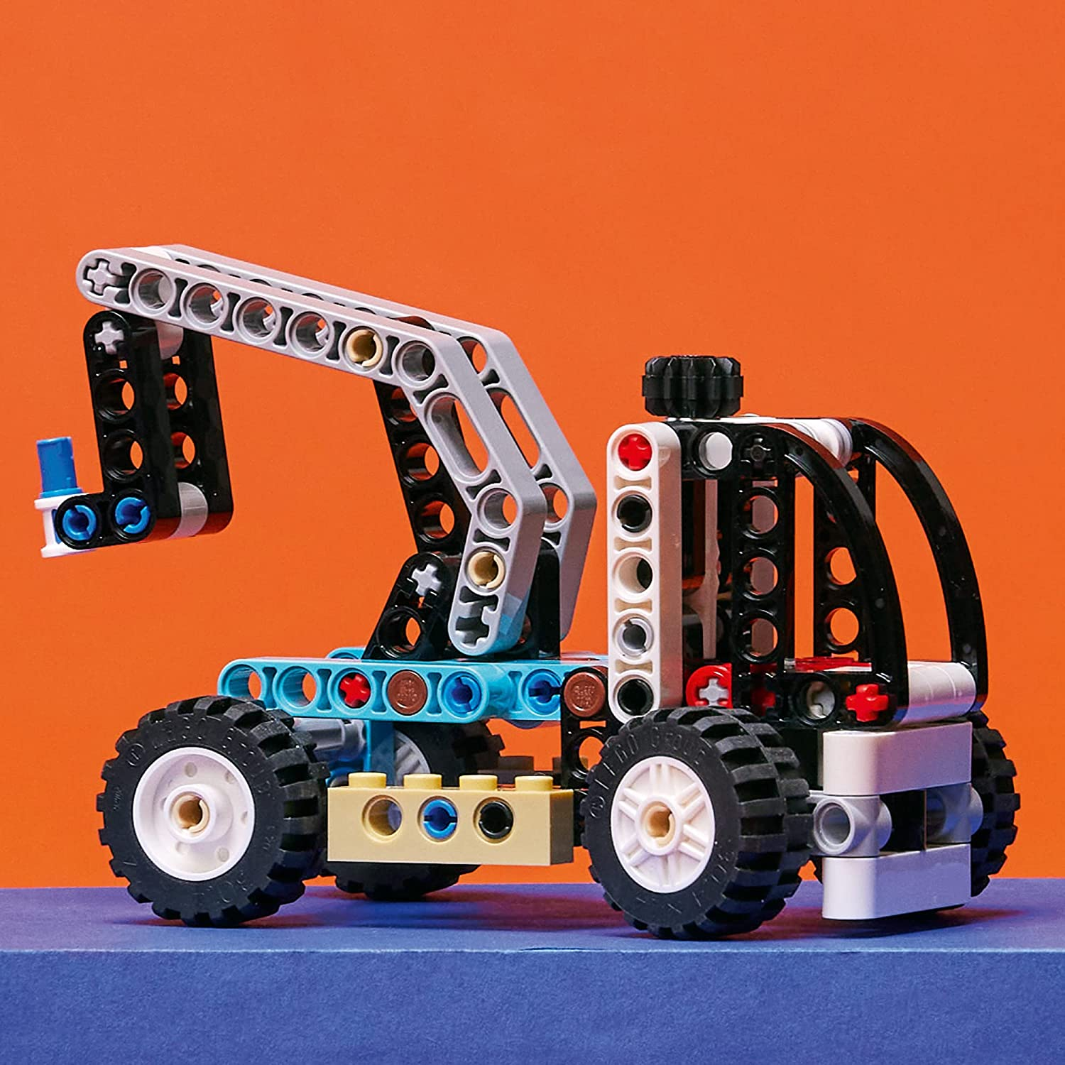 Technic Telehandler by Lego 5