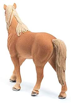 Tennessee Walker Mare Figure by Schliech 3