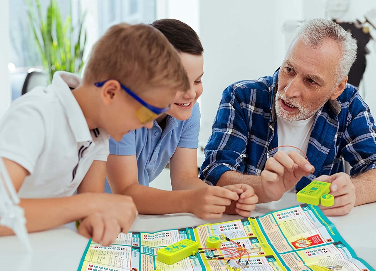 Tiny Ciruits by SmartLab 3