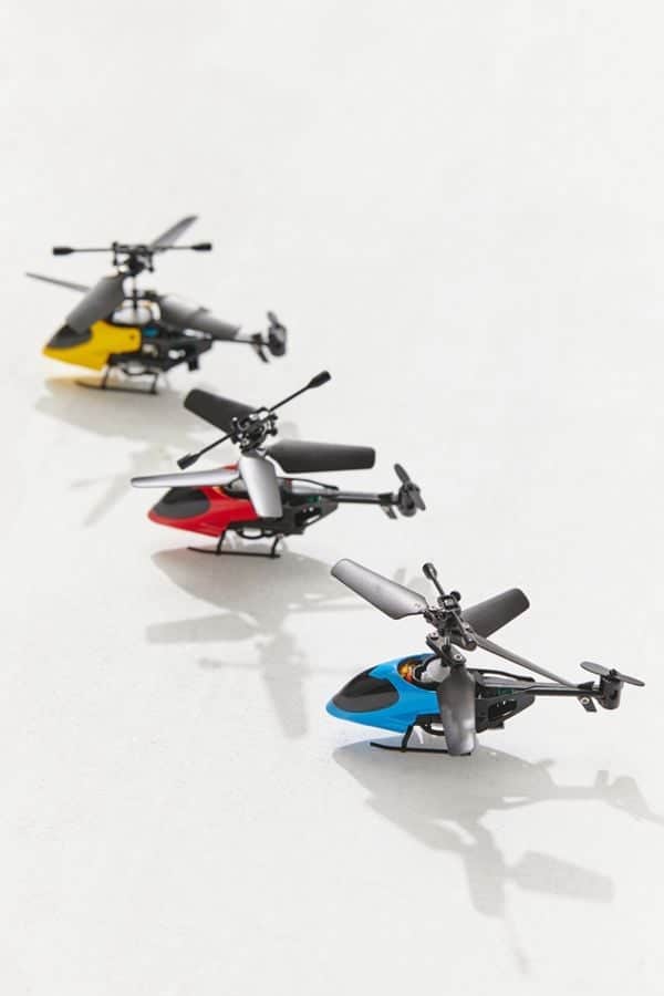 World's Smallest Helicopter – A2Z Science & Toys